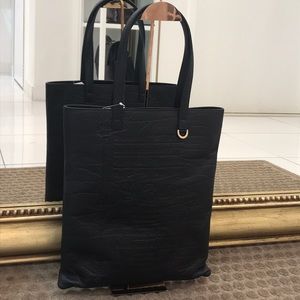 Brand New!! Authentic!! Bvlgari Sohpping Bag